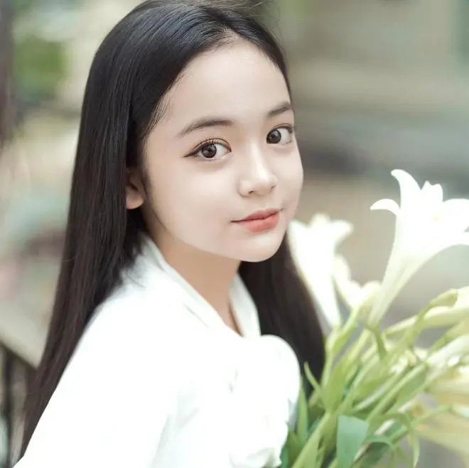 Nữ diễn viên nhí gây hot 