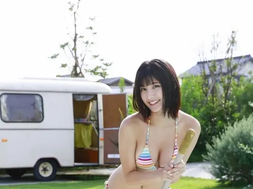 彩川ひなの  清純臉龐看起來超誘惑惹人憐