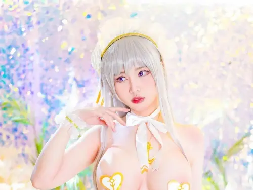 Kaya Huang - Enterprise Maid