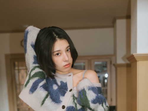 [相楽伊織] 身材波濤洶湧 飽滿視角讓人無法專心