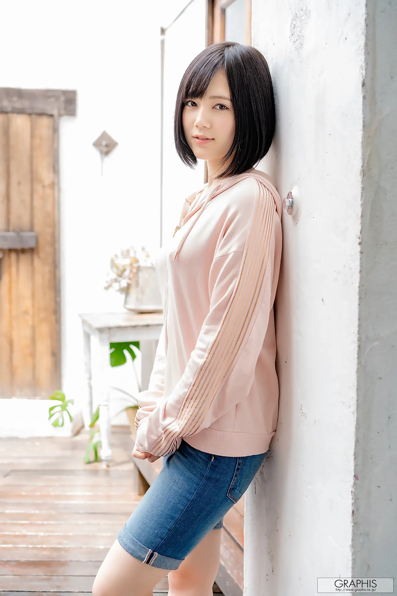 涼森れむ  『 First Gravure 』vol.2