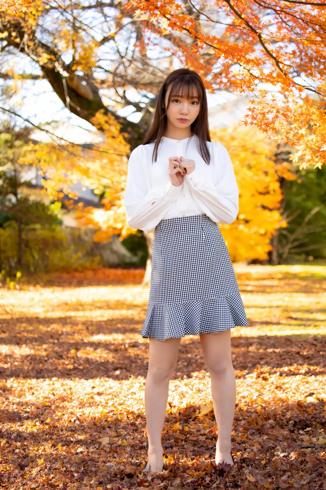 [斎藤まりな] 精緻美顏搭配傲人的姣好身材