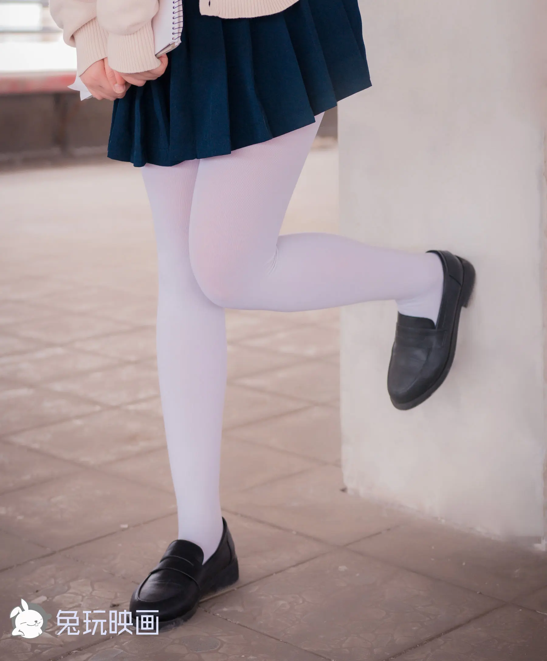 [兔玩映畫] - 白絲眼鏡娘