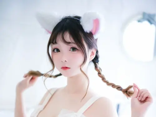 [兔玩映畫] - 貓耳蘿莉