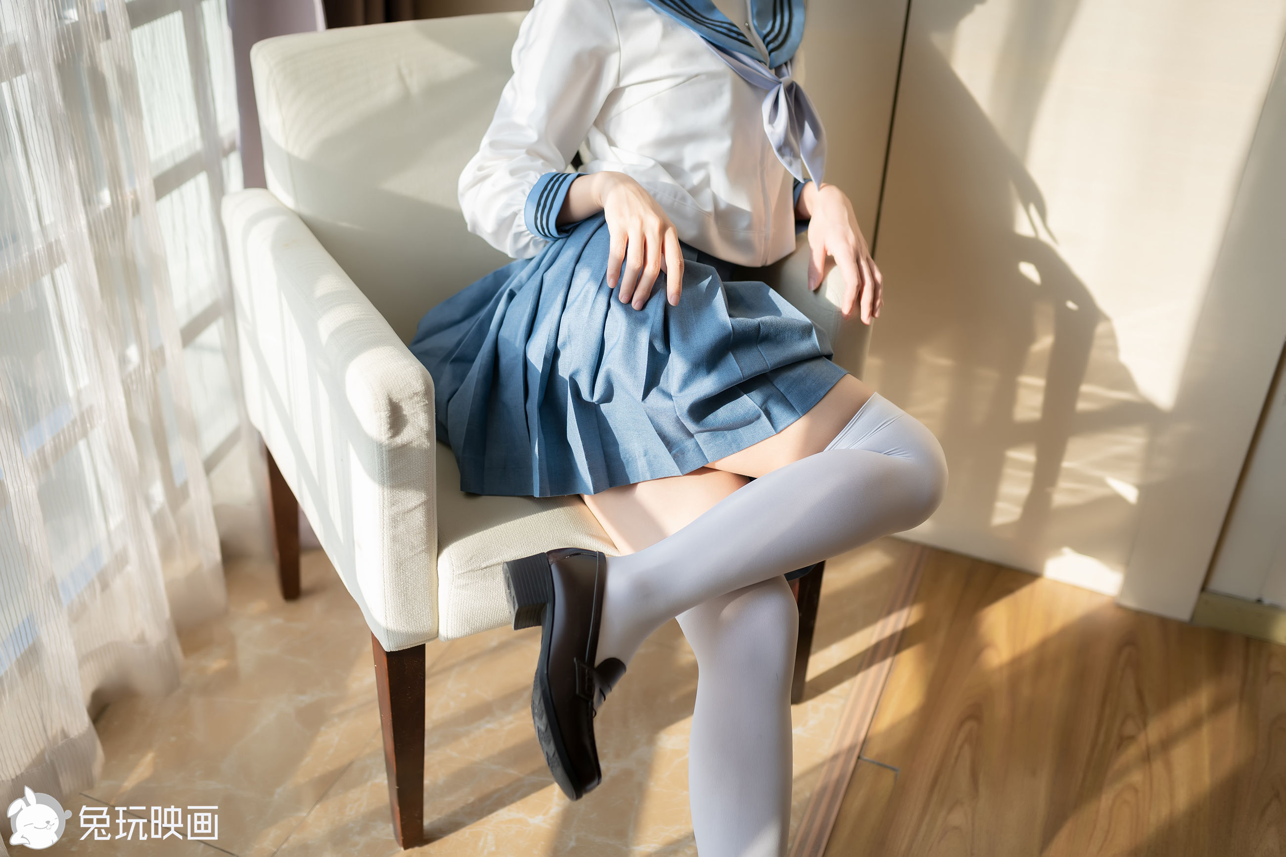 [兔玩映畫] - 藍色水手服