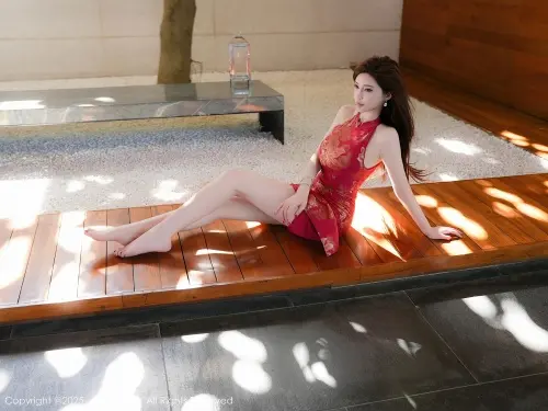 Carol周妍希X 旗袍美臀