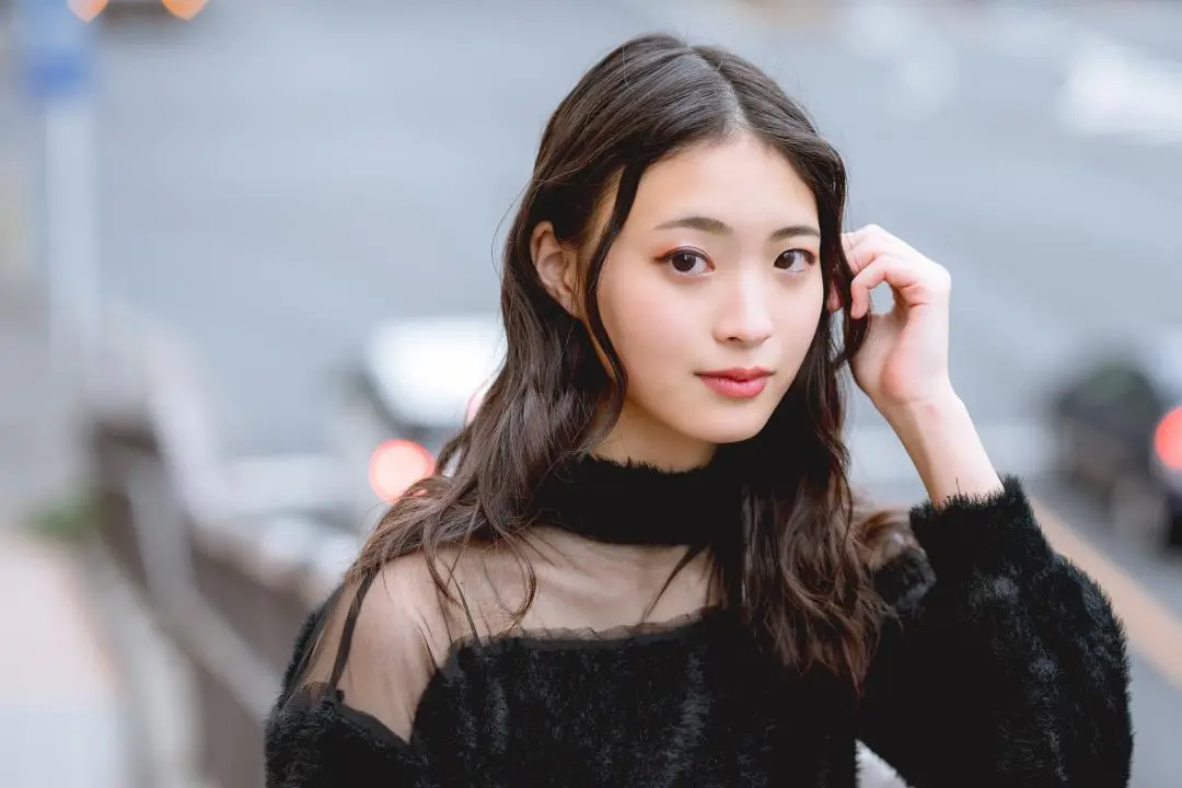 阿部サラ  17歳美少女氣質外型讓人無法招架