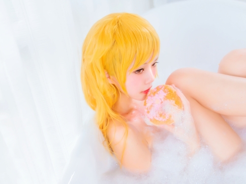 櫻桃喵《小忍浴缸》