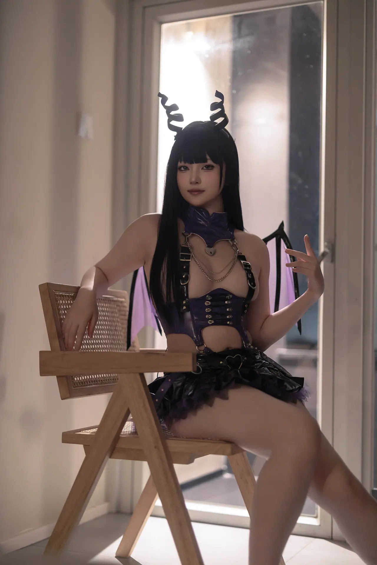 Cosplay 屿鱼 凋零月影