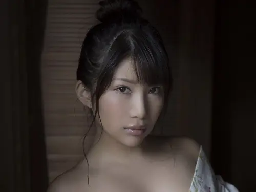 [琴井ありさ] 有料美體白嫩雙峰火辣展現