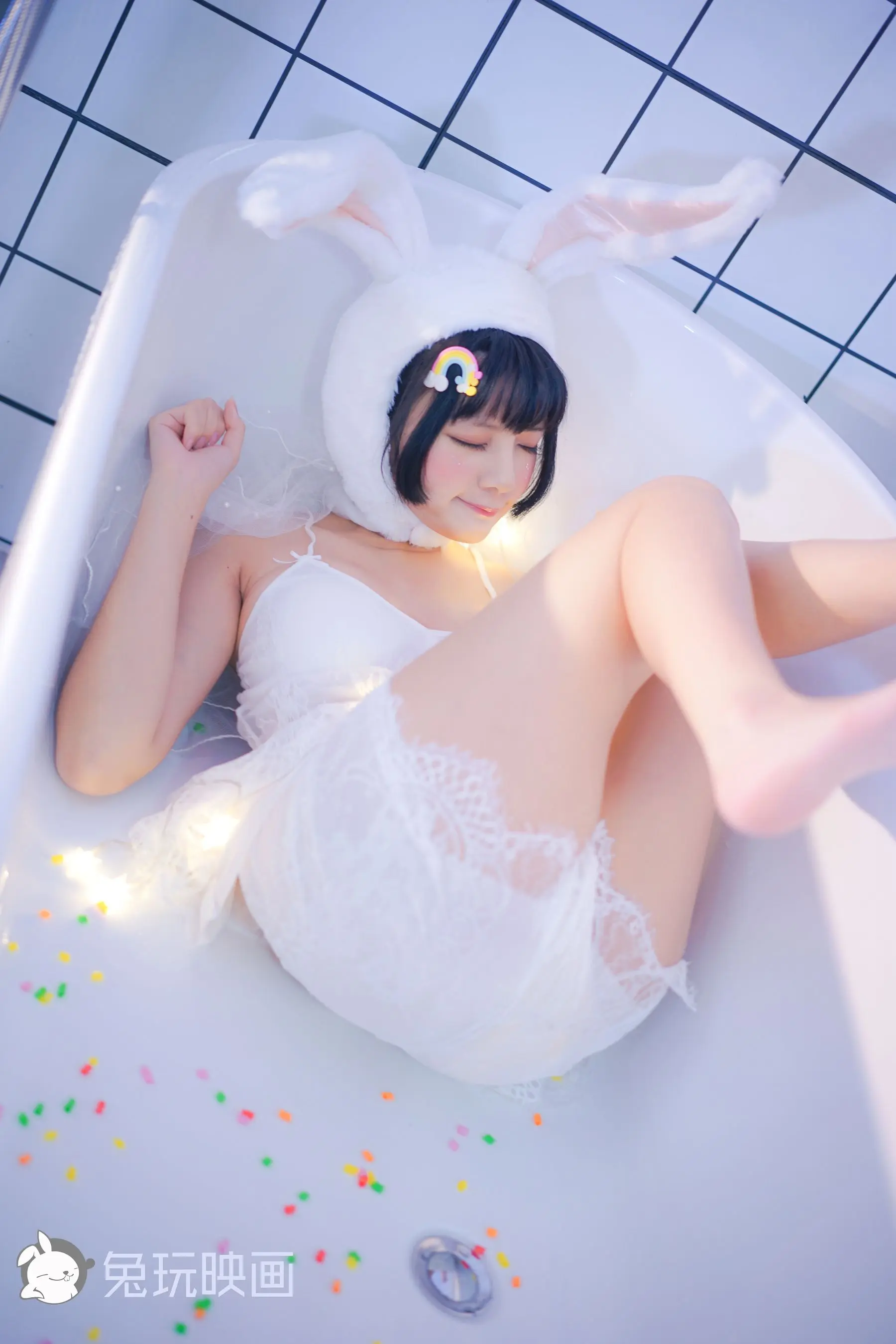 [兔玩映畫] - 浴缸里的兔子