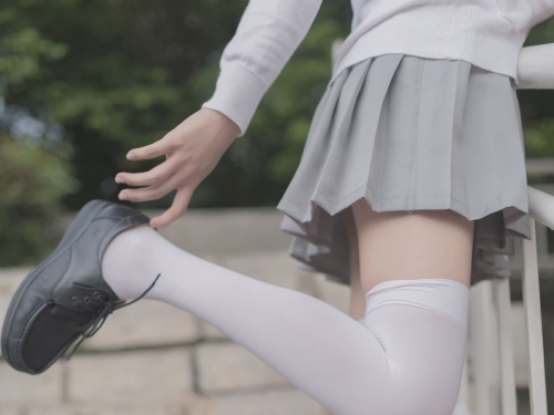 [兔玩映畫] - 灰裙白絲的領域