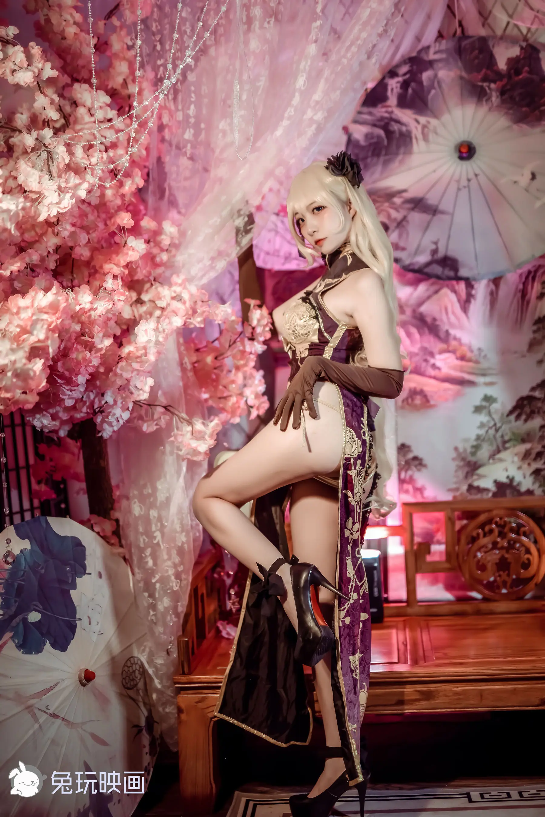 [兔玩映畫] - 旗袍金蓮和李瓶兒