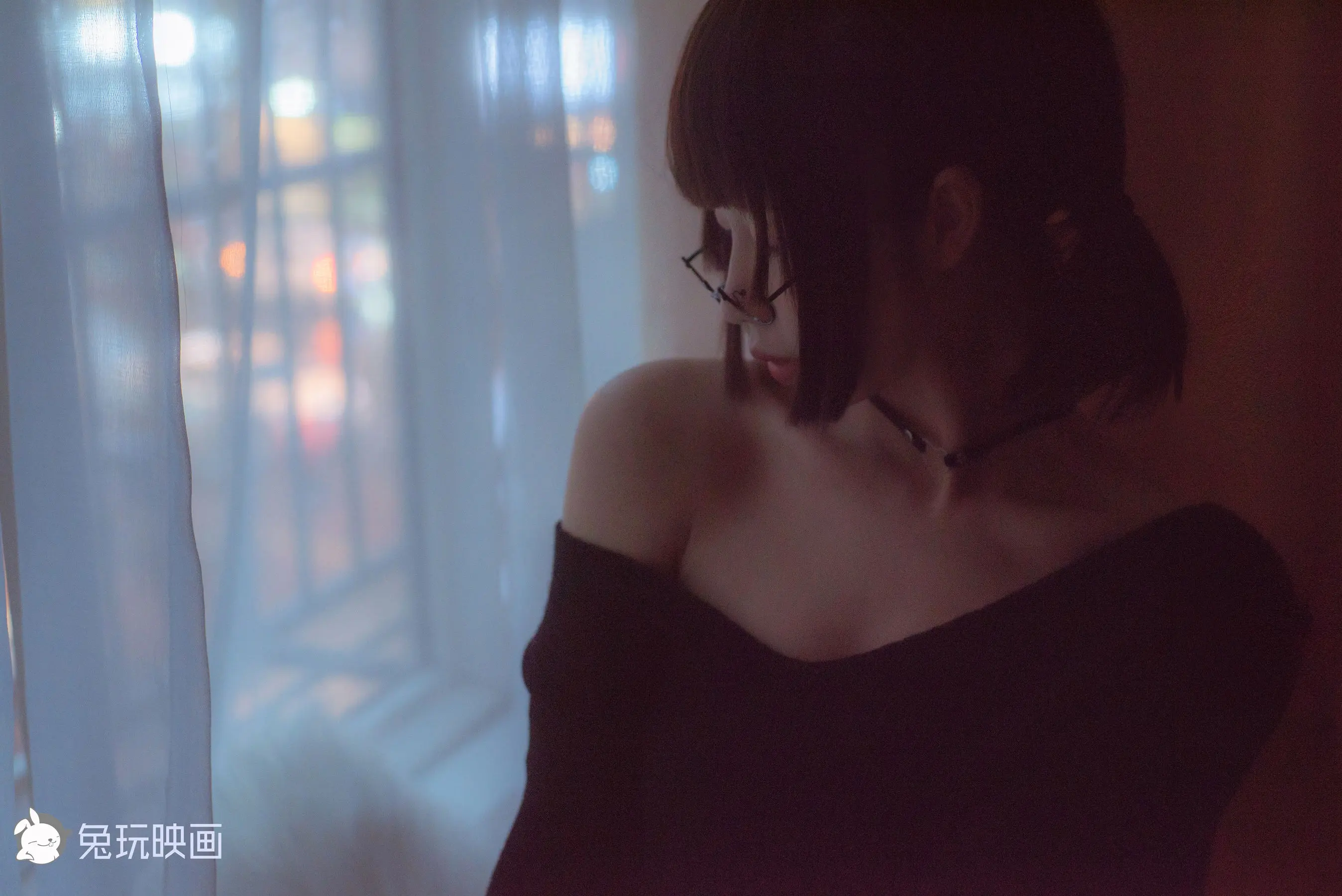 [兔玩映畫] - 草莓與惡魔女孩