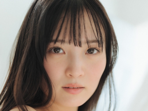 [由良ゆら]豐滿雙峰和白嫩翹臀讓人真羨慕