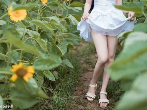 [兔玩映畫] - 花田里的黑貓妹妹