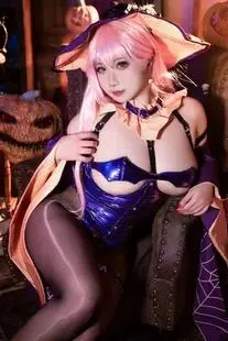 Cosplay 贞子蜜桃 孟菲斯
