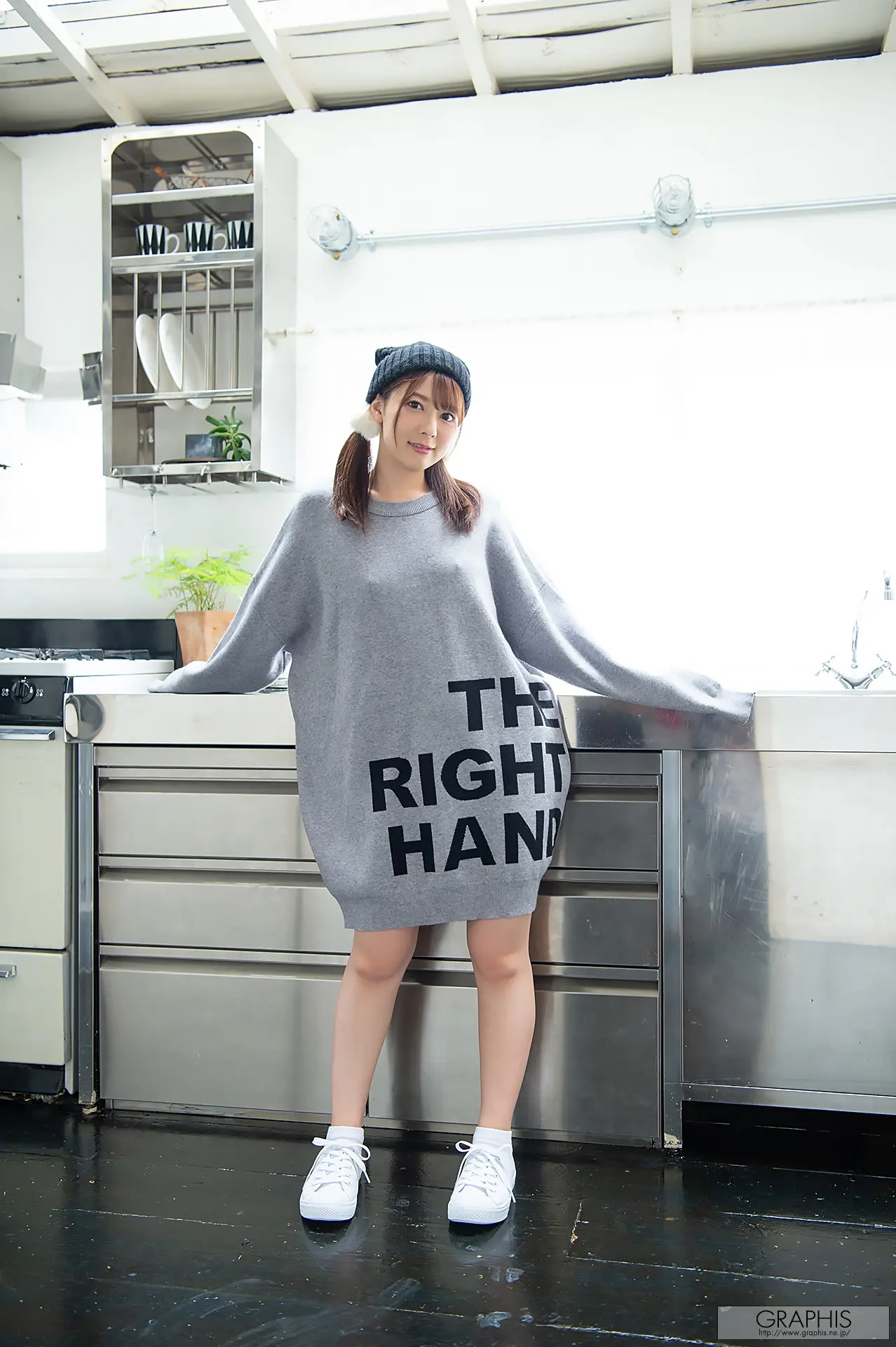 [岬ななみ] 極品妹性感撩人尺度大開 難以招架