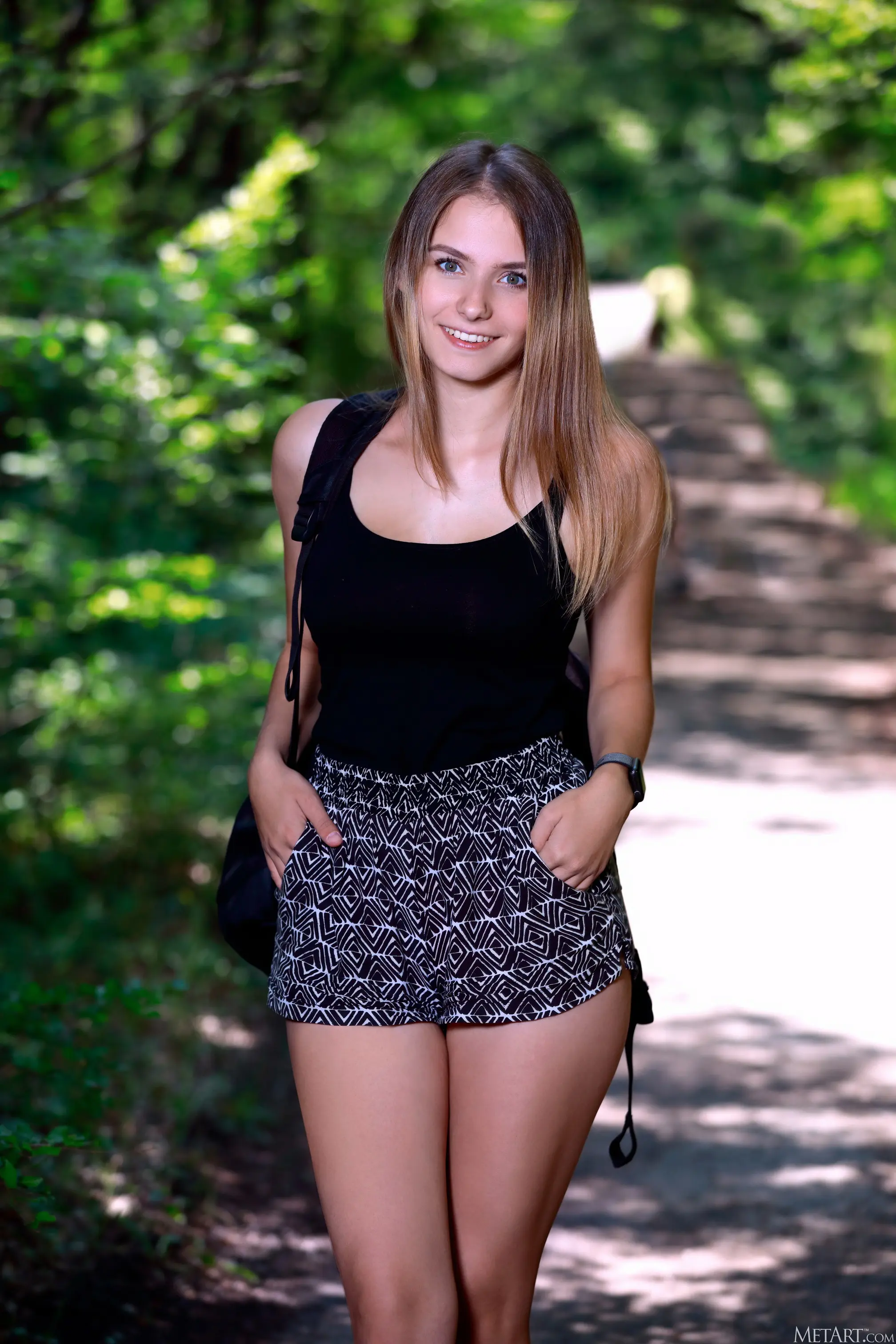 Dakota Pink - Nude Walk
